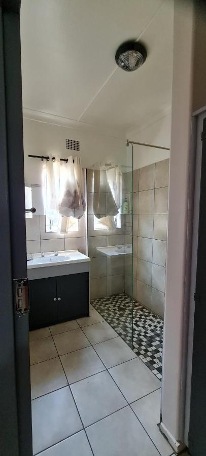Casa Bianco: Affordable Luxury - Self Catering House Parys